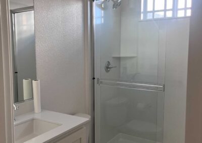 Photo of plain bathroom before renovations